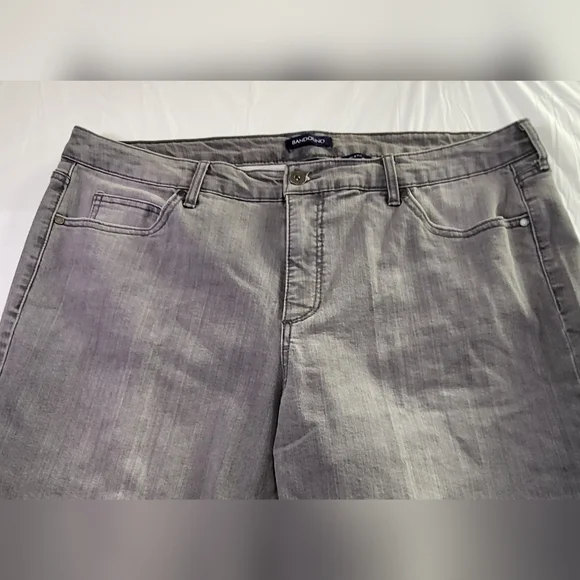 BANDOLINO Jeans Mandie Straight Leg Stretch Gray Denim - Plus Size 20W - Picture 3 of 7